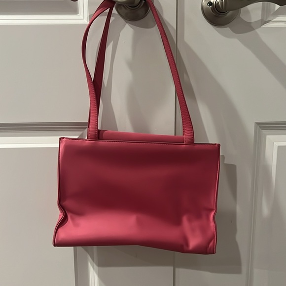 KATE SPADE NYLON SHOULDER BAG! - Picture 4 of 5